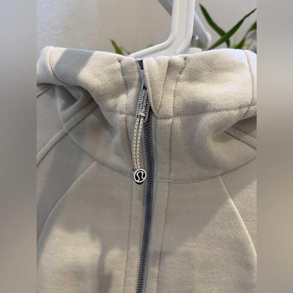 lululemon scuba full zip cropped hoodie - Picture 3 of 4